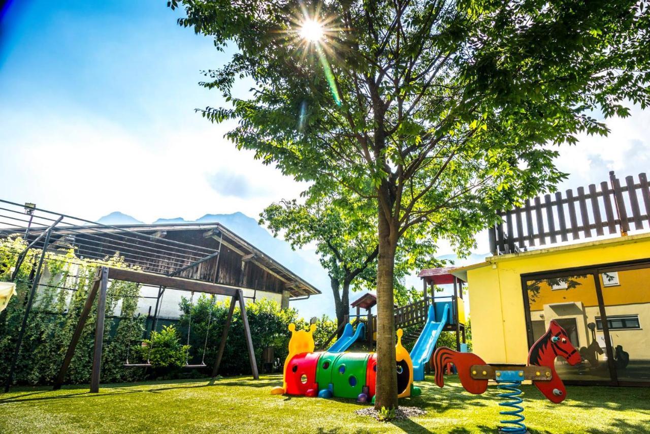 Appartamento Campagnola Mansardato Con Soppalco Riva del Garda Dış mekan fotoğraf